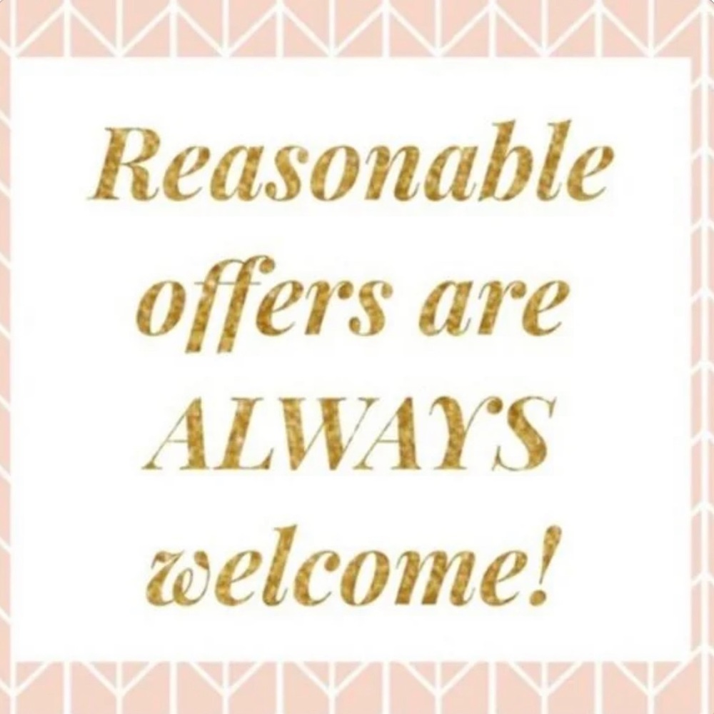 Reasonable offers welcome❤️